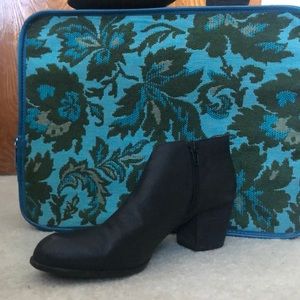 Lucky brand Black ankle booties